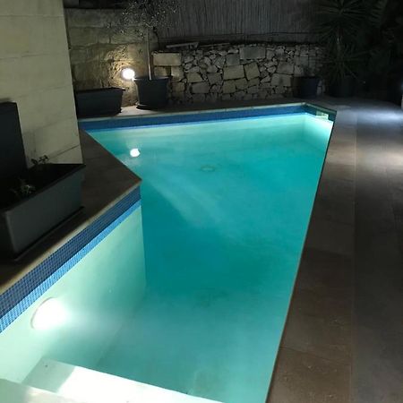 The Cloisters Bed And Breakfast Xaghra Bagian luar foto