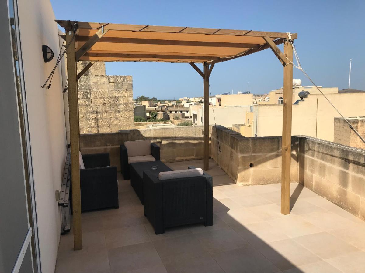 The Cloisters Bed And Breakfast Xaghra Bagian luar foto